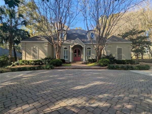 5 St Charles Place , Daphne, AL 36526