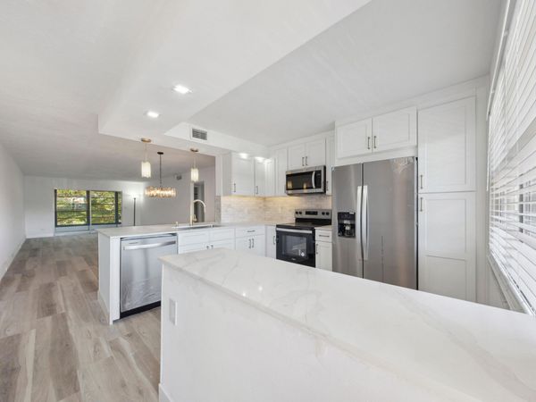 3201 Portofino Point, Unit D3, Coconut Creek, FL 33066