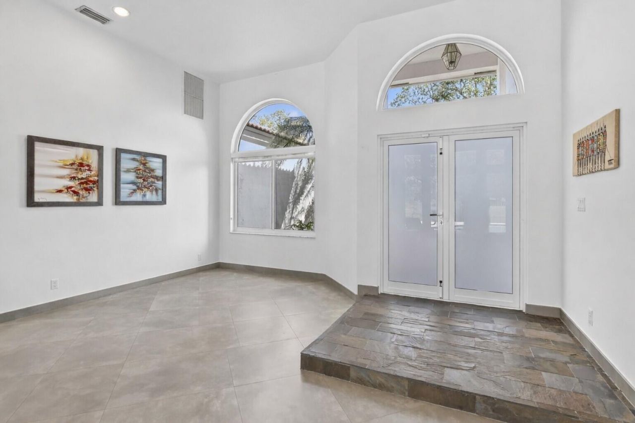 2647 Miller Court, Weston, FL 33332 Photo
