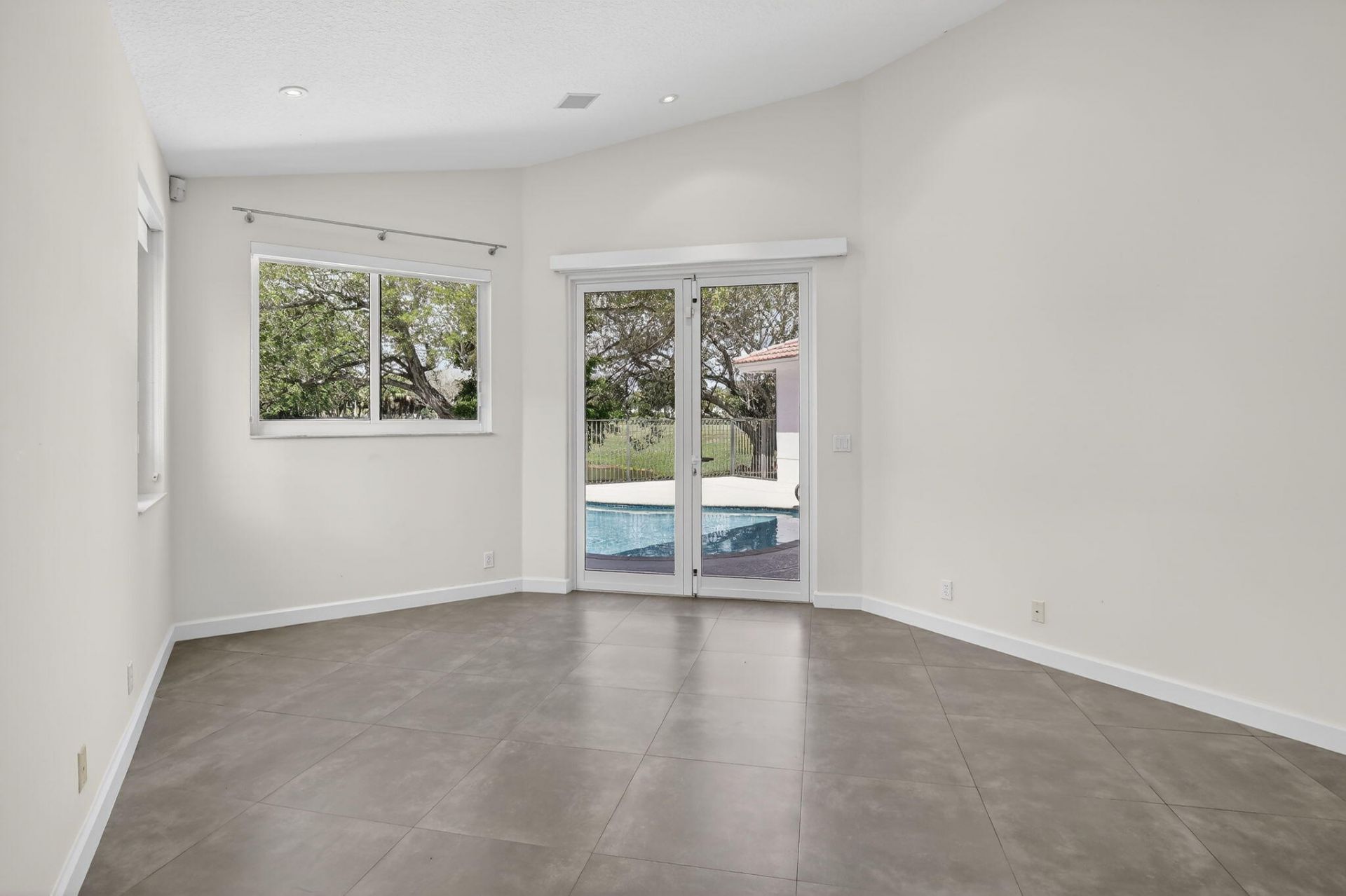 2647 Miller Court, Weston, FL 33332 Photo