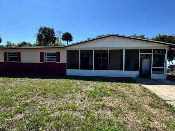 305 Cherry Laurel Avenue , Cocoa, FL 32926