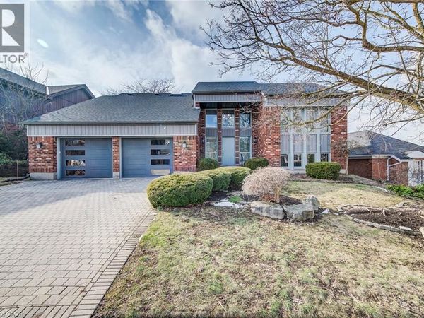 327 WYECROFT Boulevard, Waterloo, ON N2T2H3