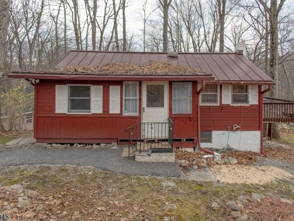 13 Glenwood Ln, Vernon, NJ 07461