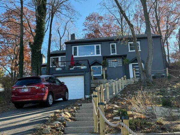 27 Sunset Trail , Portage, IN 46368