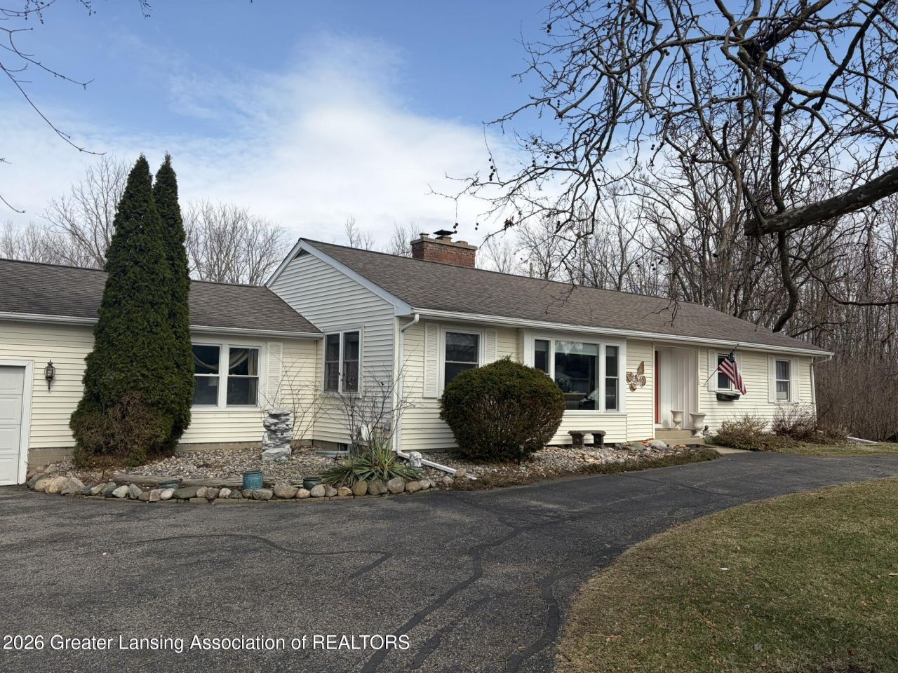 4942 Holt Road, Holt, MI 48842 Main Photo