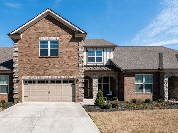 2116 Goby Dr, Murfreesboro, TN 37130