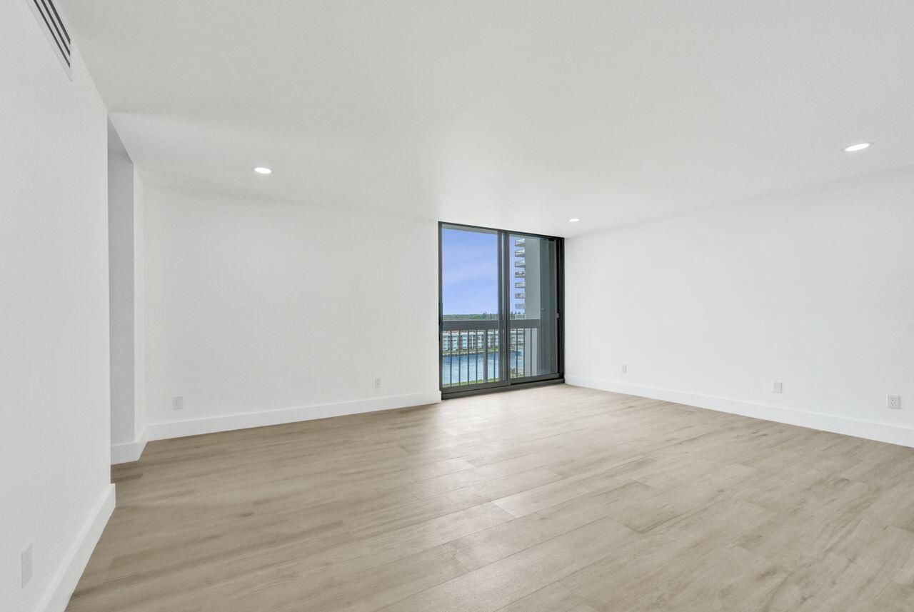 108 Lakeshore Drive, Unit 1041, North Palm Beach, FL 33408 Photo