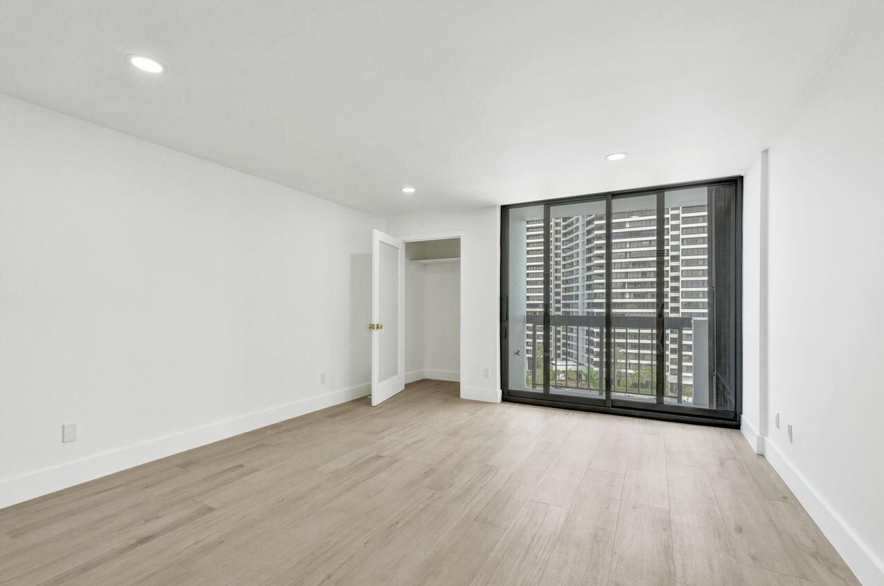 108 Lakeshore Drive, Unit 1041, North Palm Beach, FL 33408 Photo