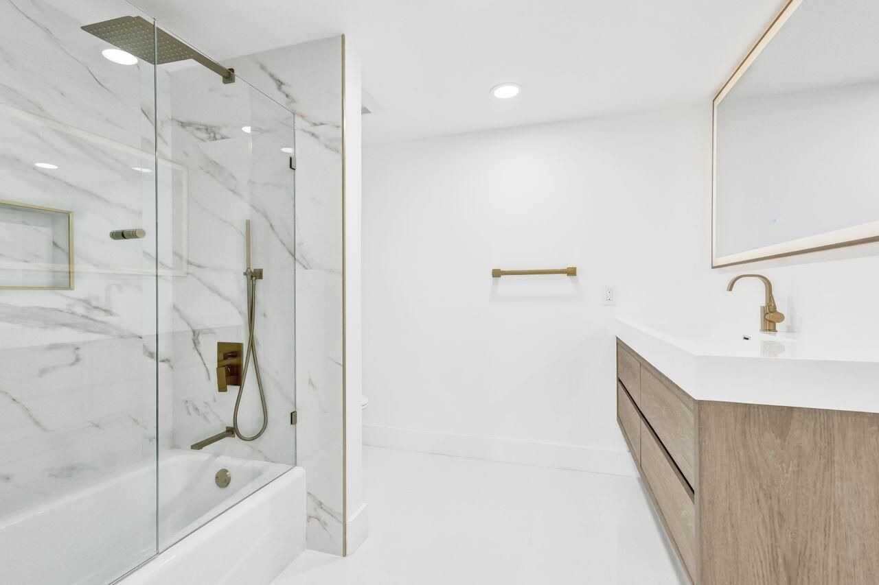 108 Lakeshore Drive, Unit 1041, North Palm Beach, FL 33408 Photo