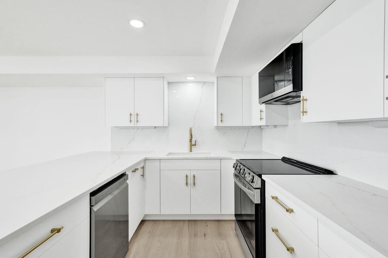 108 Lakeshore Drive, Unit 1041, North Palm Beach, FL 33408 Photo