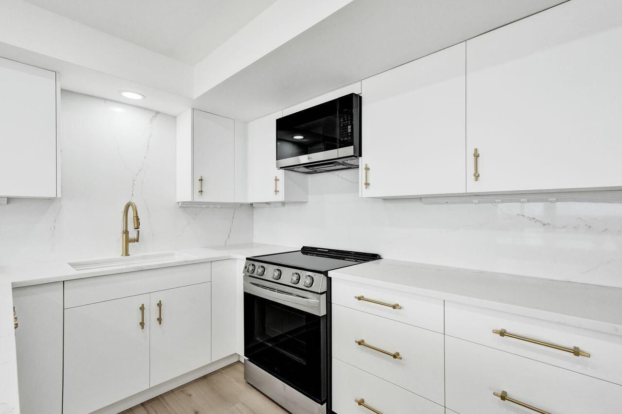 108 Lakeshore Drive, Unit 1041, North Palm Beach, FL 33408 Photo