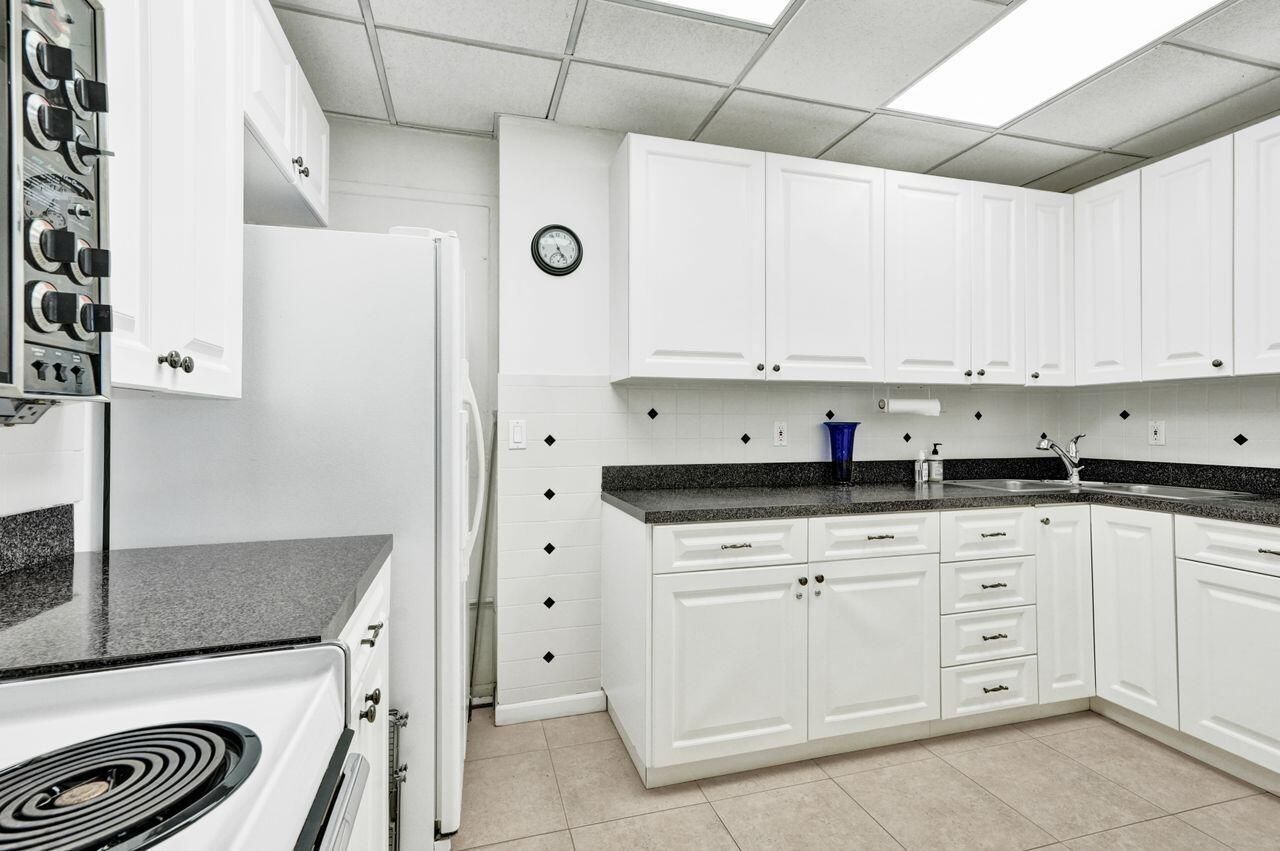 108 Lakeshore Drive, Unit 1041, North Palm Beach, FL 33408 Photo