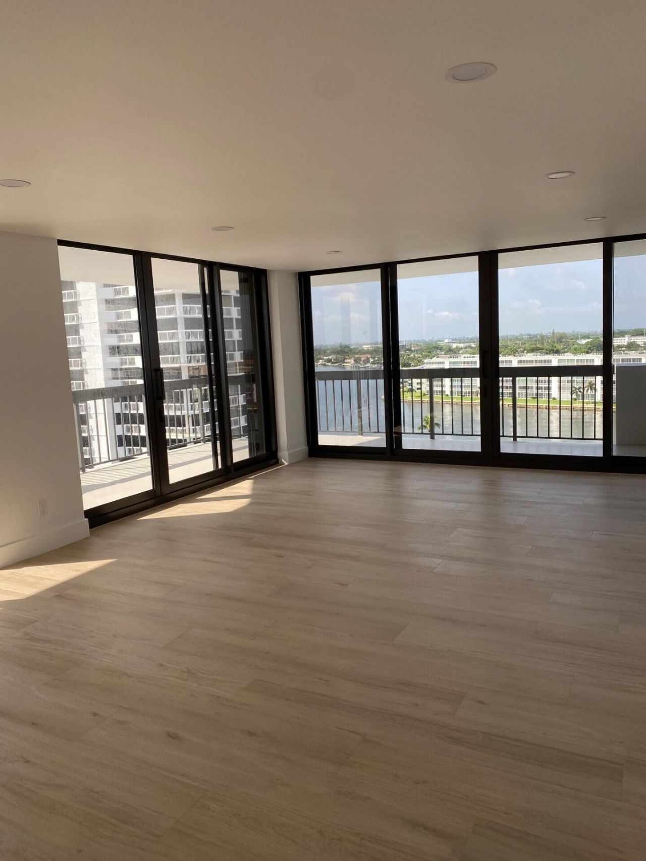108 Lakeshore Drive, Unit 1041, North Palm Beach, FL 33408 Photo