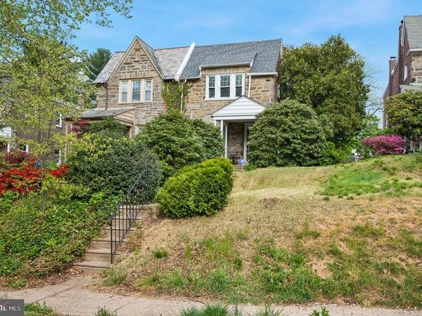 423 E GORGAS LANE, PHILADELPHIA, PA 19119