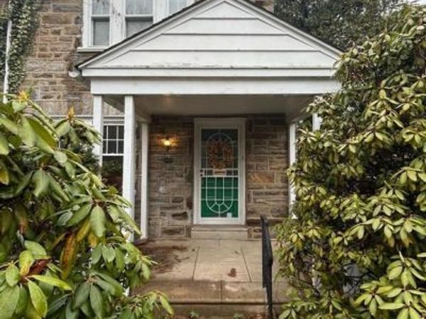 423 E GORGAS LANE, PHILADELPHIA, PA 19119