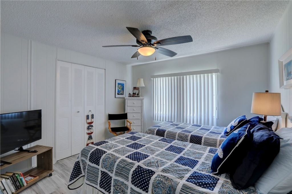 1142 Barefoot Circle, Barefoot Bay, FL 32976 Photo