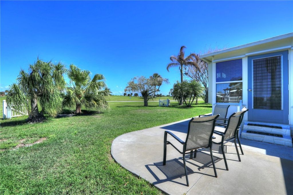 1142 Barefoot Circle, Barefoot Bay, FL 32976 Photo