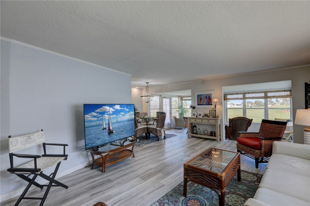 1142 Barefoot Circle, Barefoot Bay, FL 32976 Photo