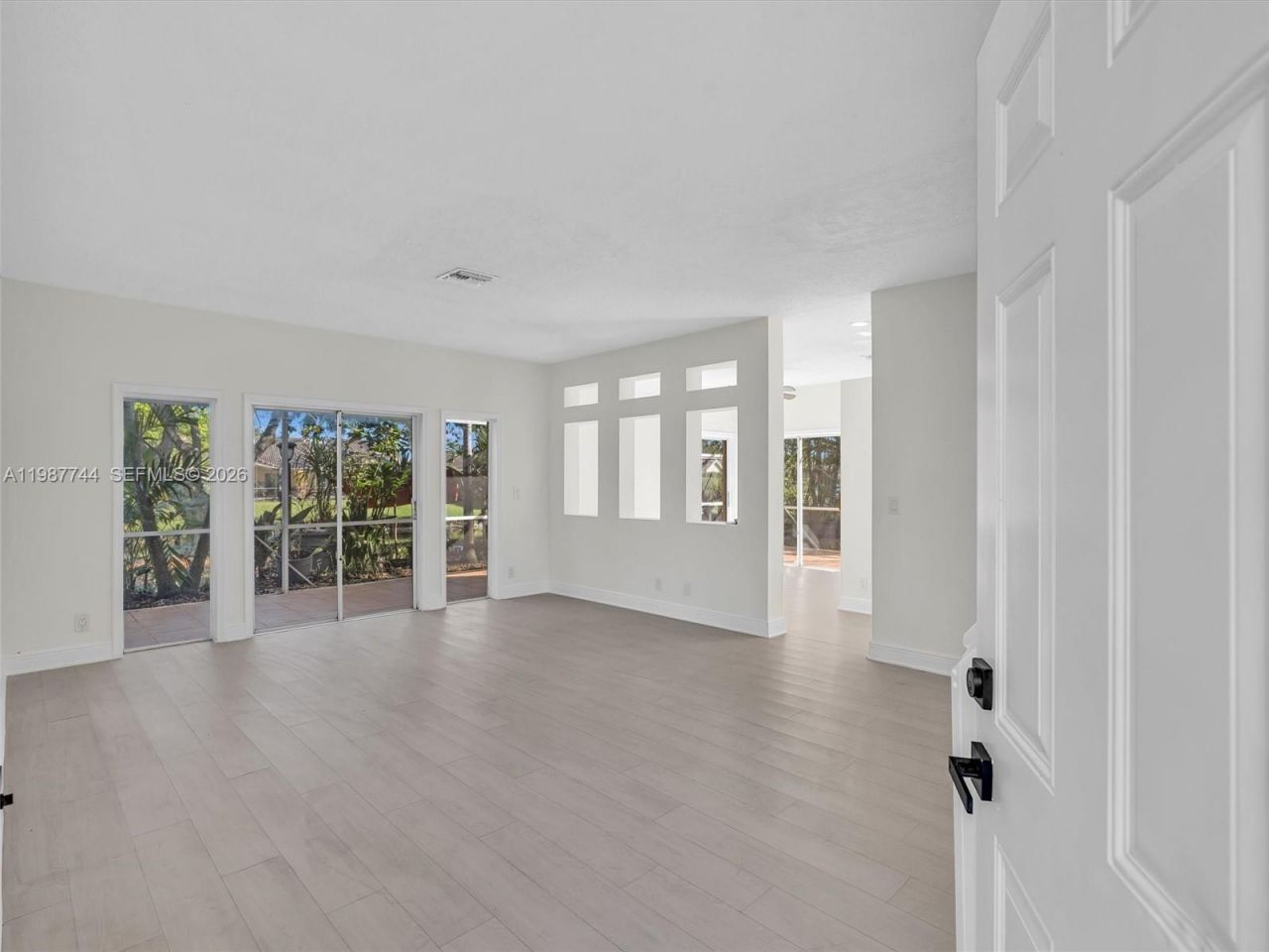 11407 Lakeview Dr , Unit 4-A, Coral Springs, FL 33071 Photo