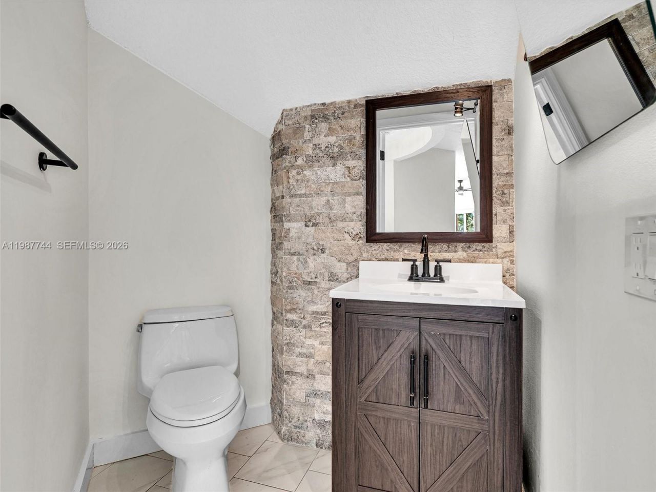 11407 Lakeview Dr , Unit 4-A, Coral Springs, FL 33071 Photo