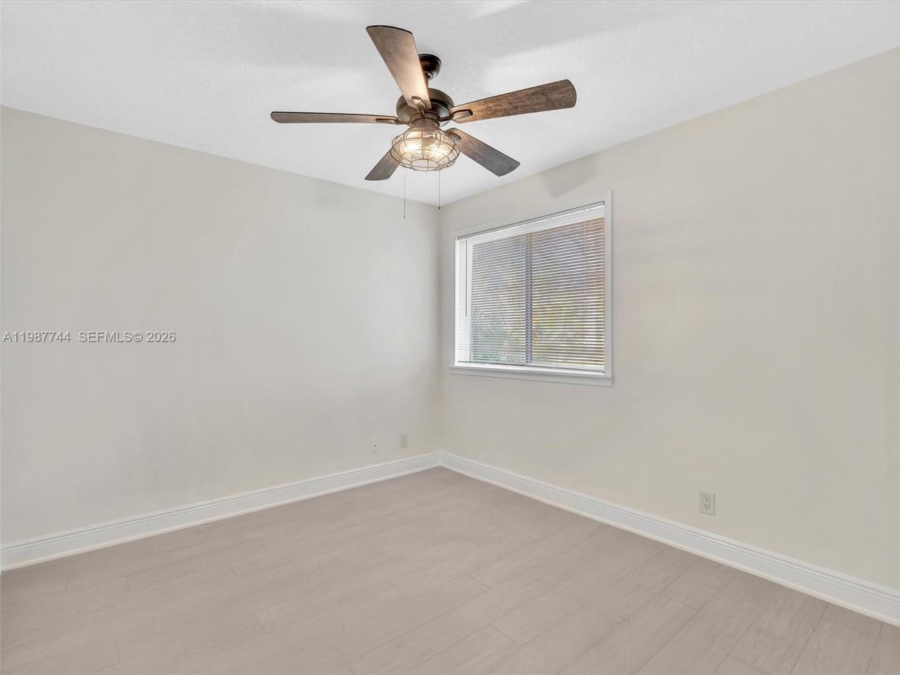 11407 Lakeview Dr , Unit 4-A, Coral Springs, FL 33071 Photo