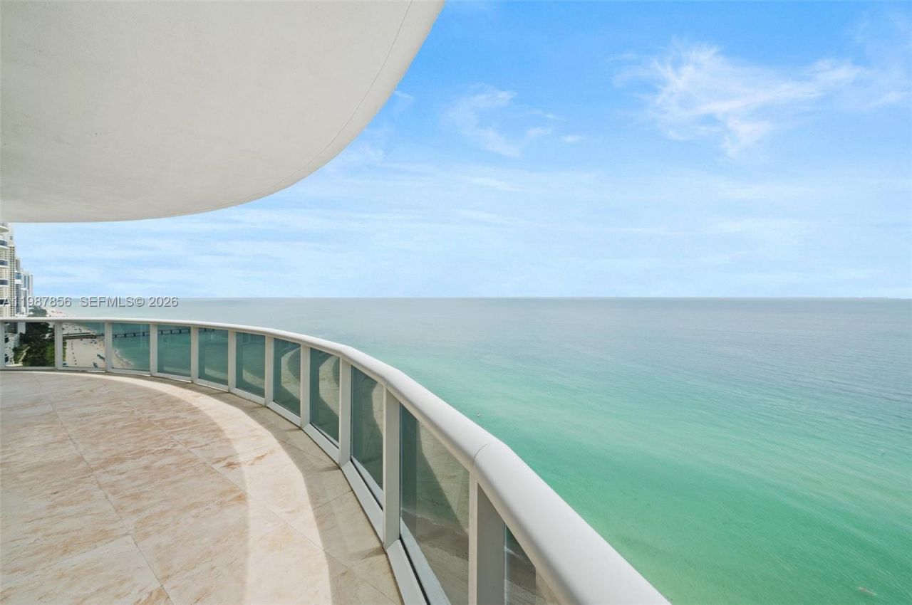 15901 Collins Ave , Unit 1801, Sunny Isles Beach, FL 33160 Photo
