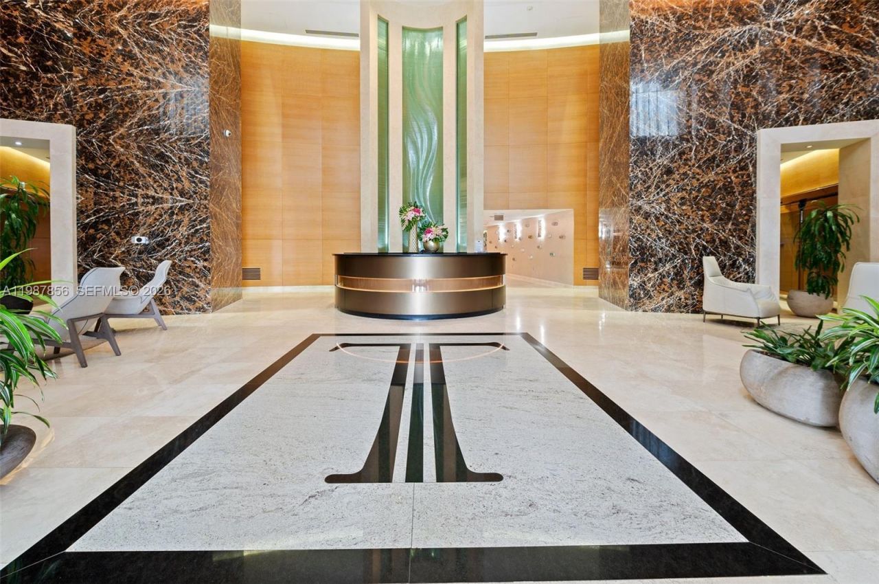 15901 Collins Ave , Unit 1801, Sunny Isles Beach, FL 33160 Photo