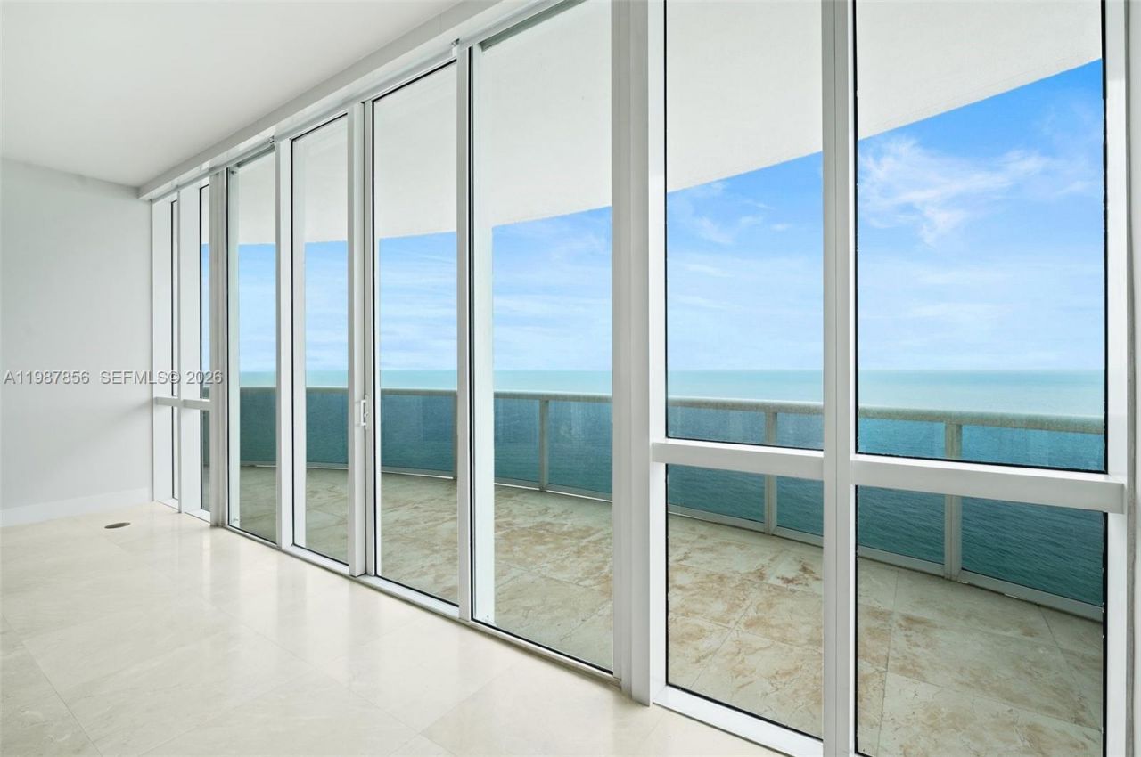 15901 Collins Ave , Unit 1801, Sunny Isles Beach, FL 33160 Photo