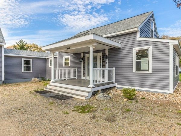 8 Pluff Ave, Unit 1, North Reading, MA 01864