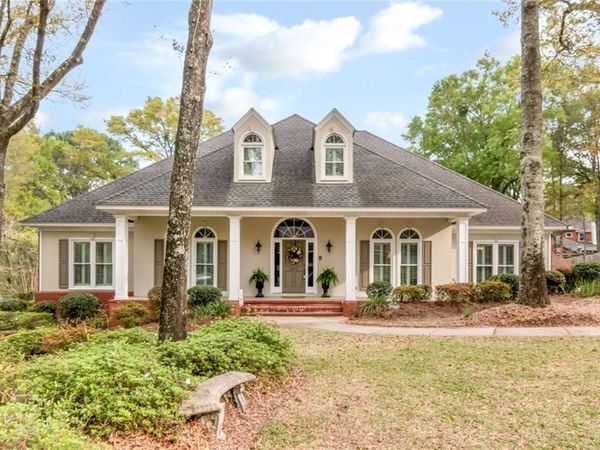 2875 Briarfield Lane, Mobile, AL 36693