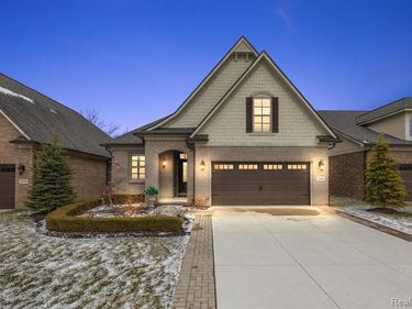 3968 Vendome Drive, Auburn Hills, MI 48326