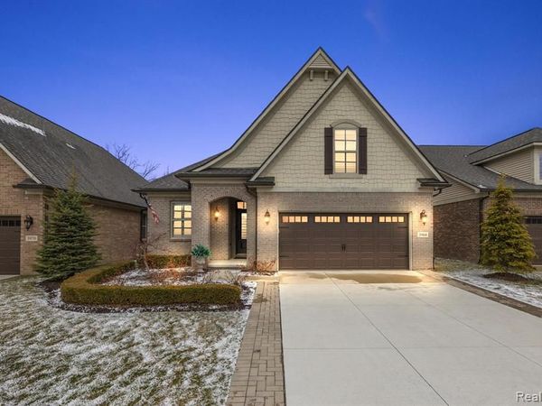 3968 Vendome Drive, Auburn Hills, MI 48326