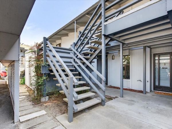 158 Kern Street, Unit 10, Salinas, CA 93905