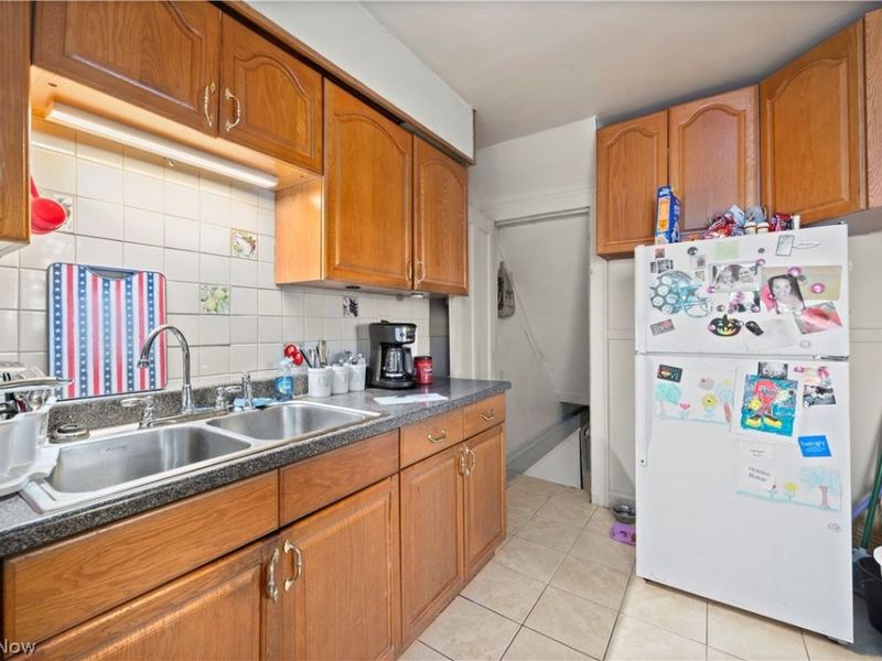 4552 Broadview Road, Cleveland, OH 44109 Photo 13