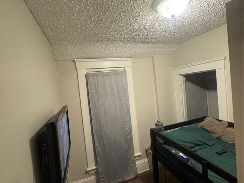 1427 E 51st Street, Cleveland, OH 44103 Photo 10