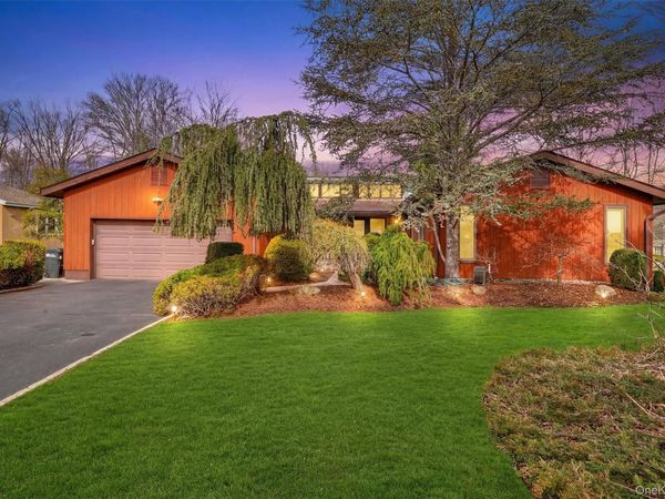 8 Augusta Court, New City, NY 10956