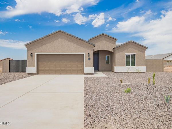 11156 W TORREN Drive, Arizona City, AZ 85123