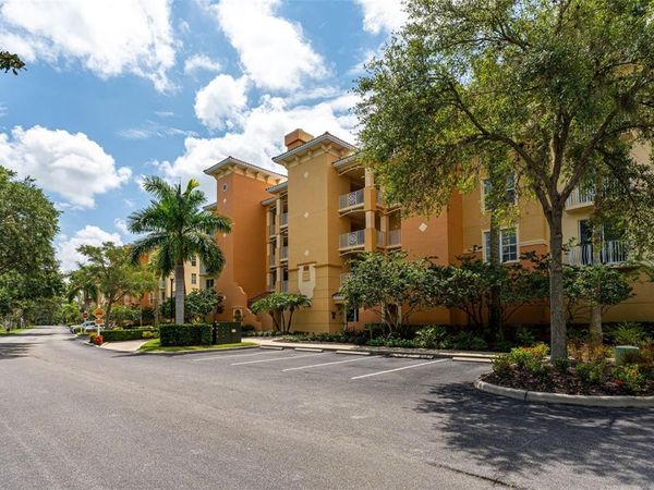 6350 WATERCREST WAY , Unit 402, LAKEWOOD RANCH, FL 34202