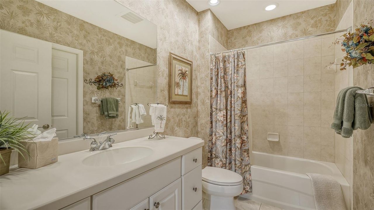 6350 Watercrest Way , Unit 402, Lakewood Ranch, FL 34202 Photo