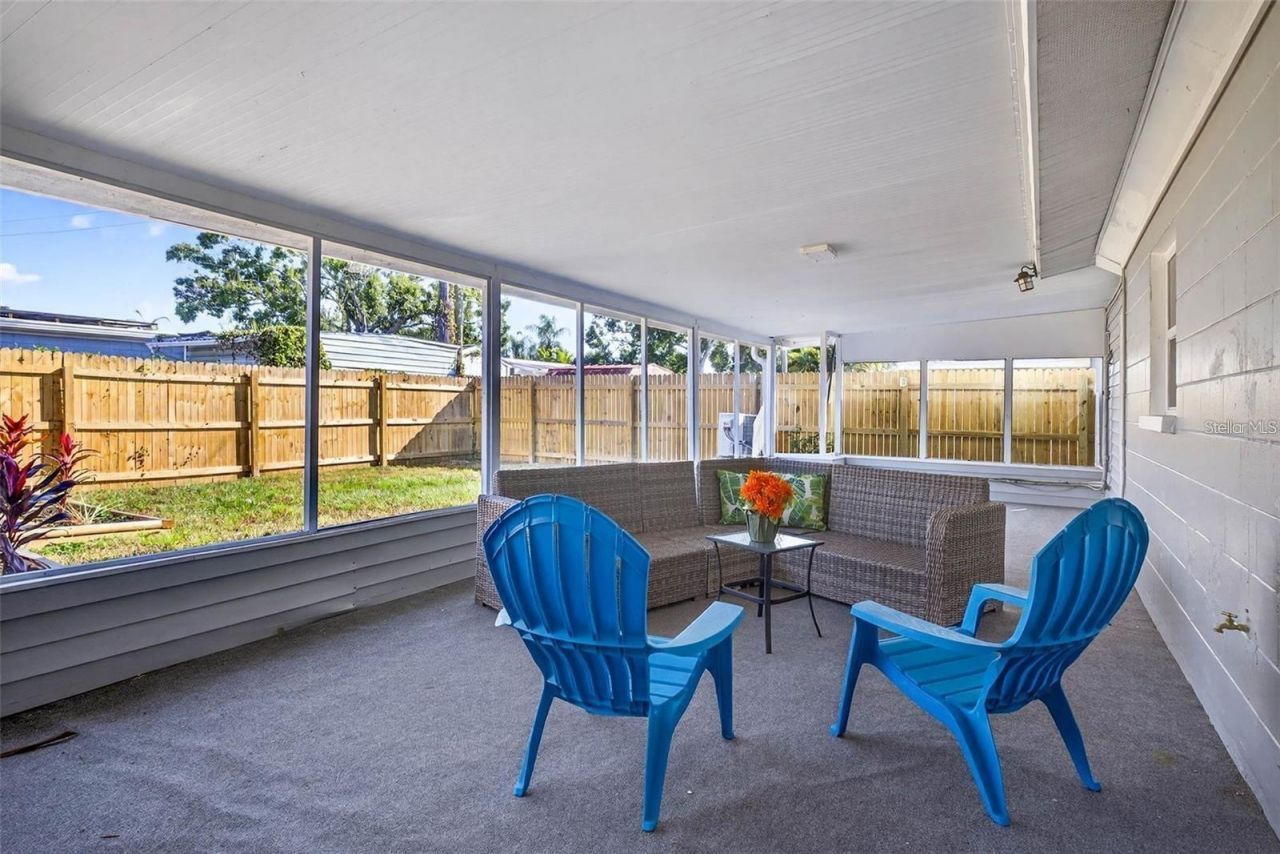 6965 21st Street N, Saint Petersburg, FL 33702 Photo