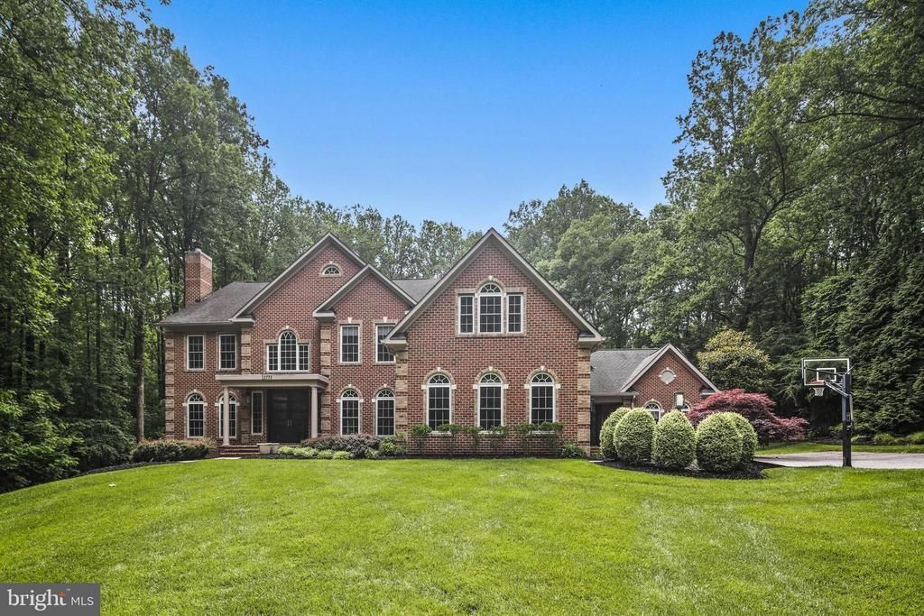 13773 LAKESIDE DRIVE, CLARKSVILLE, MD 21029