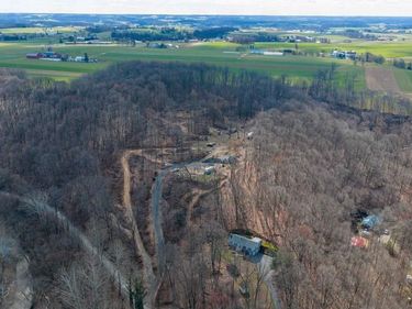 57 HOLLOW ROAD, QUARRYVILLE, PA 17566