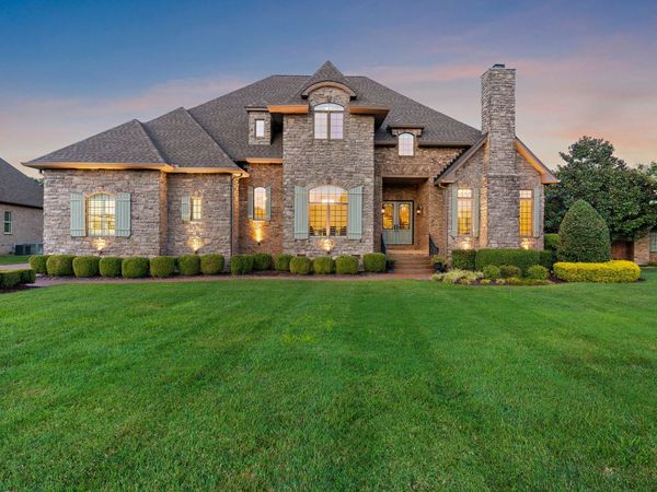 618 Ridgecrest Ln, Lebanon, TN 37087