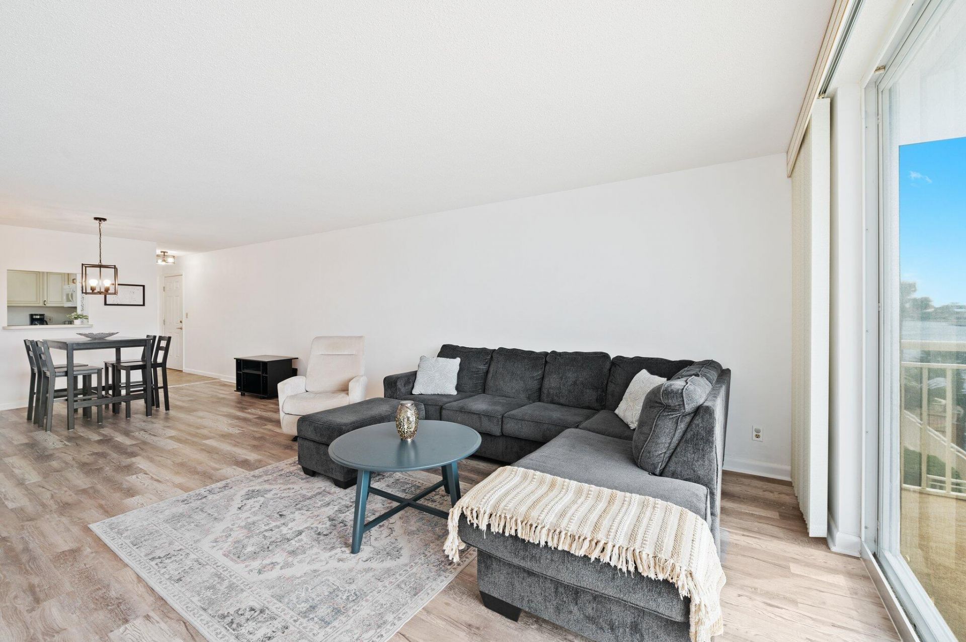 1050 Hillsboro Mile, Unit 203w, Hillsboro Beach, FL 33062 Photo