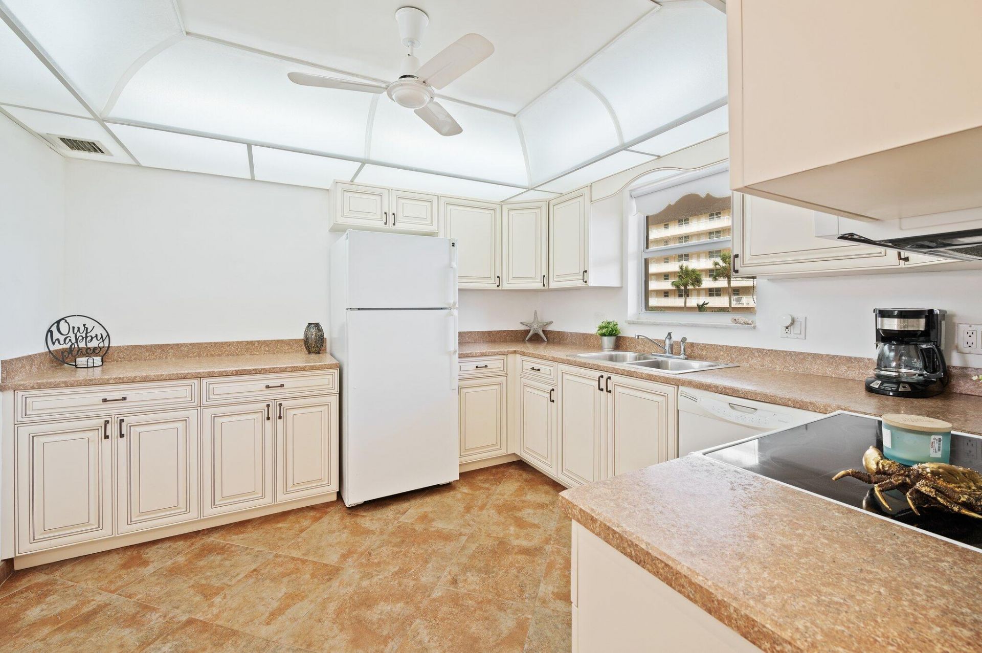 1050 Hillsboro Mile, Unit 203w, Hillsboro Beach, FL 33062 Photo