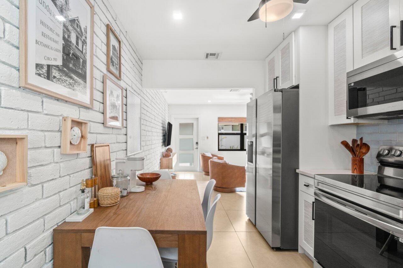 217 NE 11th Street, Delray Beach, FL 33444 Photo