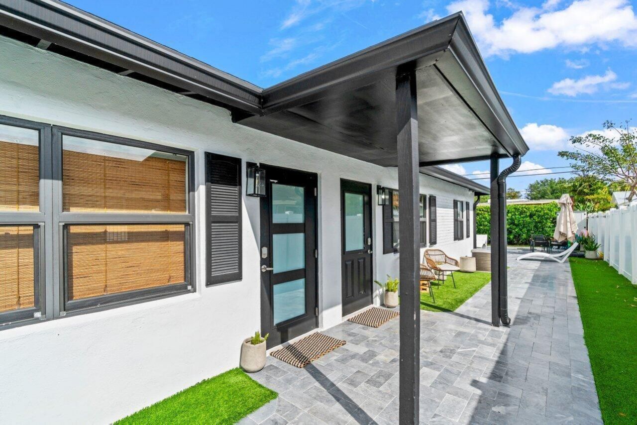 217 NE 11th Street, Delray Beach, FL 33444 Photo