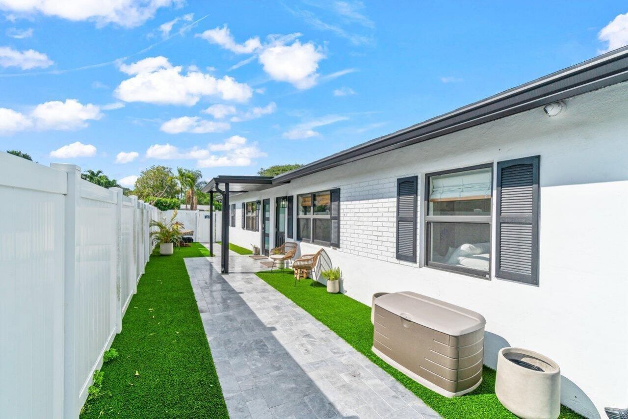 217 NE 11th Street, Delray Beach, FL 33444 Photo