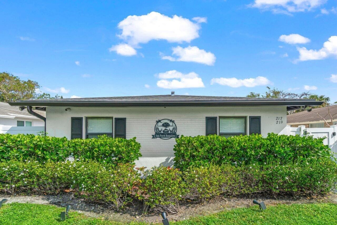 217 NE 11th Street, Delray Beach, FL 33444 Photo