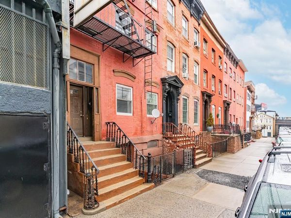 5 Elm Street 3, NEWARK, NJ 07102